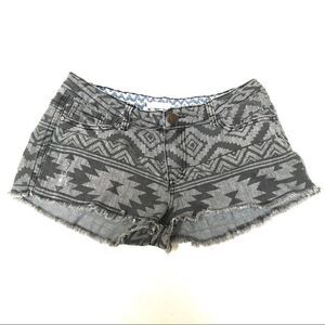 O’Neill shorts Y2K Aztec gray cut off shorts 11